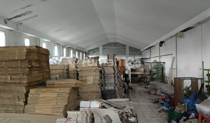 Gudang Dekat Raya Merr Galaxy Mall Karangmenjangan Surabaya Timur