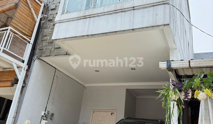 Rumah Cluster 3 Lantai Siap Huni Bebas Banjir Di Kramat Jati Jakarta Timur Rumah Cluster 3 Lantai Siap Huni Bebas Banjir Di Kramat Jati Jakarta Timur