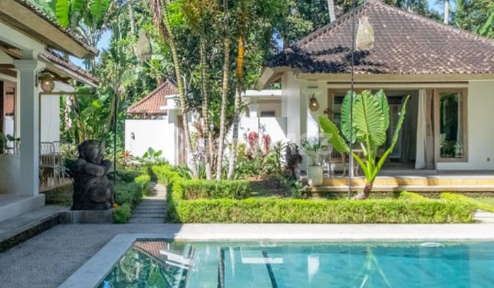 Buy Free Land Villa Surrounded by Star Resort in Ubud, Bali