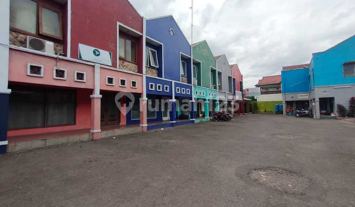 Dijual Tanah Kavling Komersil Ada 8 Ruko dan 6 Toko di Bandung