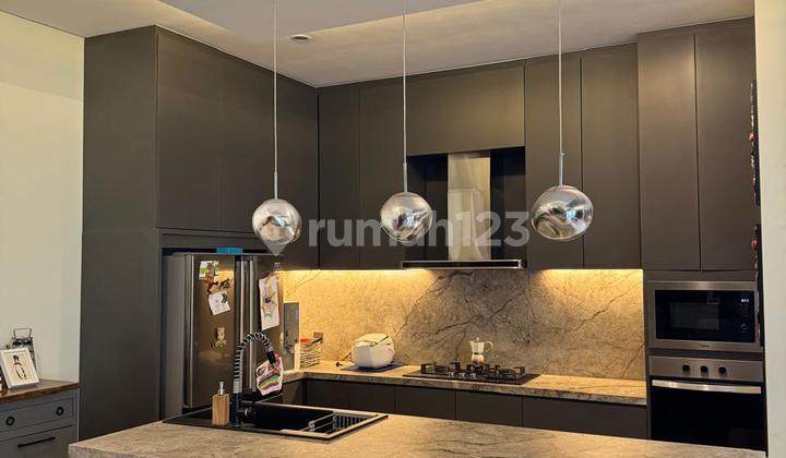 Modern Design House with Rooftop Available and Swimming Pool in Puri Bintaro Ciputat, South Tangerang 2