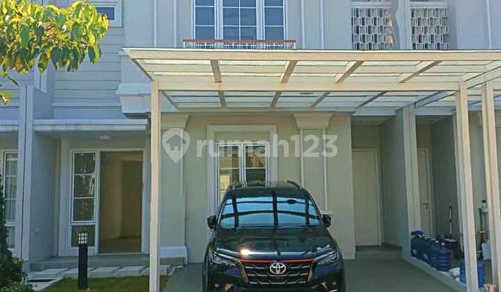 Beautiful 2-Story House in Granada Cluster, Menaggio Village, Gading Serpong, Tangerang