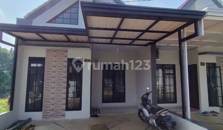 Affordable 1-Story House in Tajurhalang Bogor Affordable 1-Story House in Tajurhalang Bogor