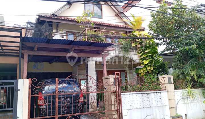 Rumah Lama di Jl Camar Iii Bintaro Sektor 3 Tangerang