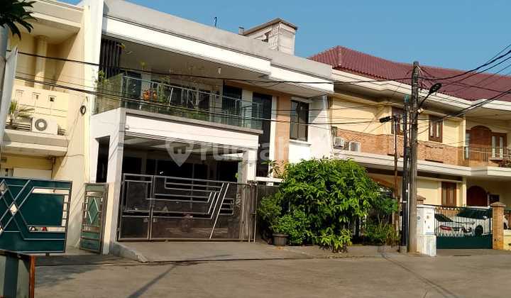 Rumah Asri 2Lt di Perum Green Garden Kedoya Jakarta Barat 2