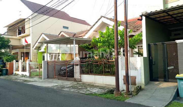 Old House Land Area 144m² in Nusa Loka BSD Tangerang 2