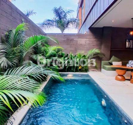 Villa Modern 3 Lantai Dengan Ocean View