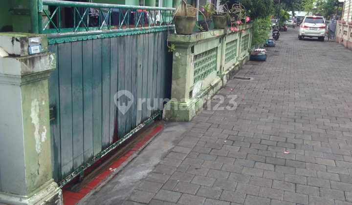 For Sale Ready-to-Live House in Kerobokan Area - Badung 2