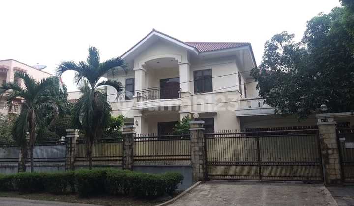 Turun Harga dari 29 M menjadi 24,7 M / Rumah jl Bisma Sunter