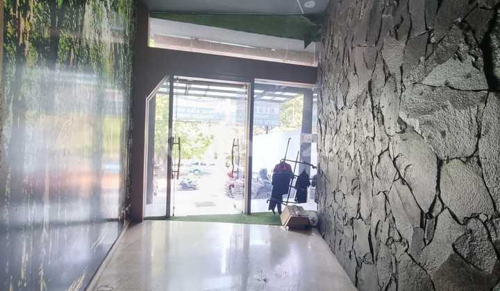 FOR RENT PRIME OFFICE BUILDING / SHOP HOUSE