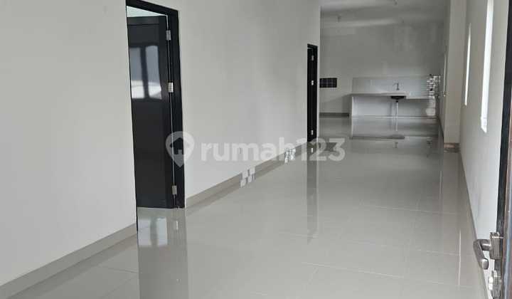 Wtl / Disewakan Rumah Bandengan Brand New/ Bs Utk Usaha Konveksi Wtl / Disewakan Rumah Bandengan Brand New/ Bs Utk Usaha Konveksi