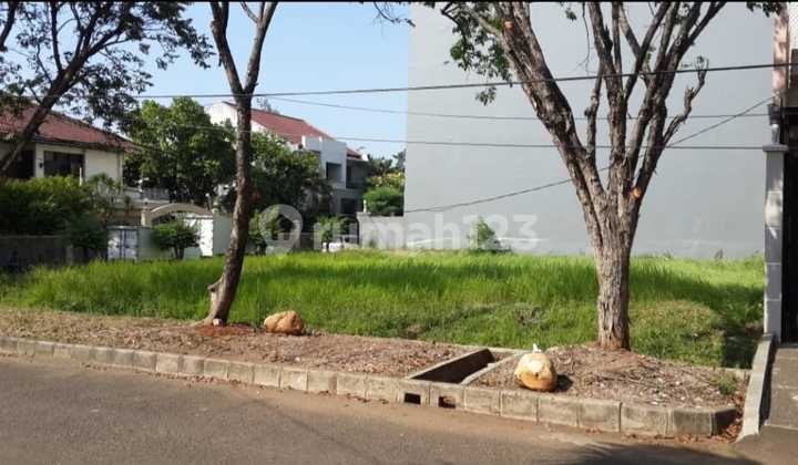 Land Plot for Sale in Ancol / Hook-Shaped Plot Position Land Plot for Sale in Ancol / Hook-Shaped Plot Position