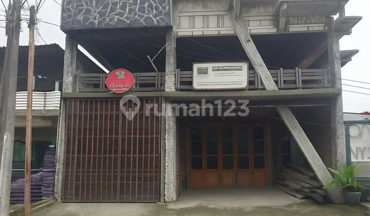 Dijual Rumah Full Kayu di Bumi Anggrek Bekasi