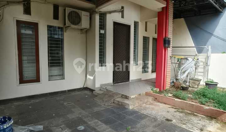 Rumah Siap Huni dekat Tol dan Mall di Taman Cikas Bekasi  2