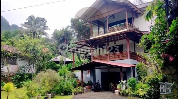 Dijual Villa Luas di Bogor 
