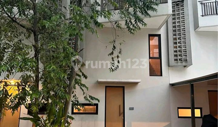 For Rent Minimalist Industrial Townhouse in Ciputat 1