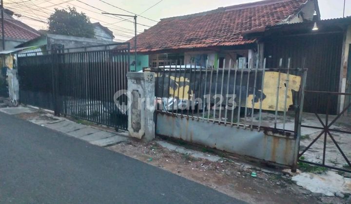 Dijual Rumah Hitung Tanah Saja, Di Kelapa Dua, Kebon Jeruk, Jakarta Barat Dijual Rumah Hitung Tanah Saja, Di Kelapa Dua, Kebon Jeruk, Jakarta Barat