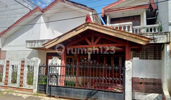 Dijual Rumah Nyaman & Asri di Delman Tanah Kusir, Jakarta Selatan