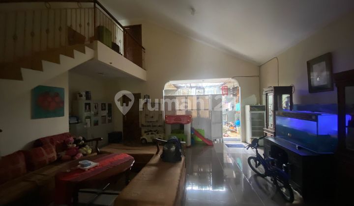 Dijual Rumah di Kemanggisan Dalam Komplek 2