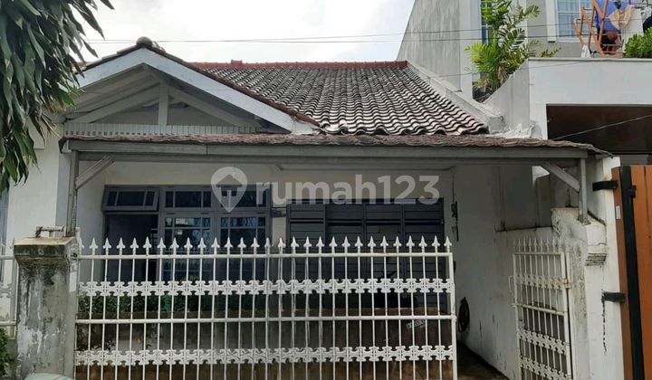 Dijual Rumah Kavling Hankam, Joglo Jakbar Bebas Banjir