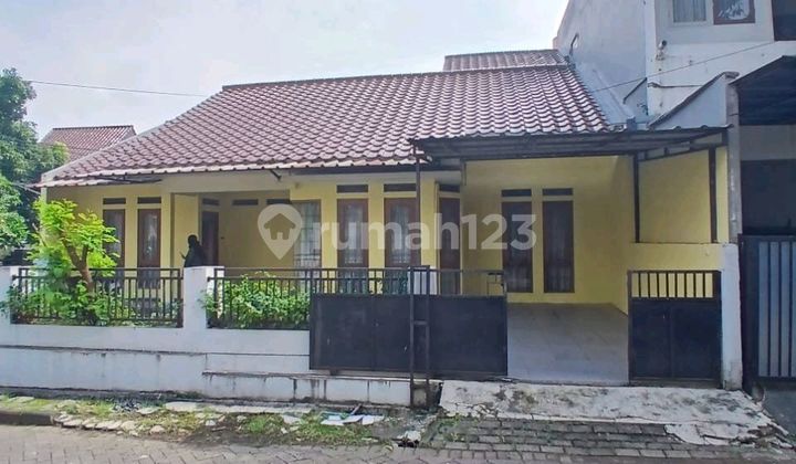 For Rent House Position Hook In Sector 5, Near Stan Bintaro Jaya