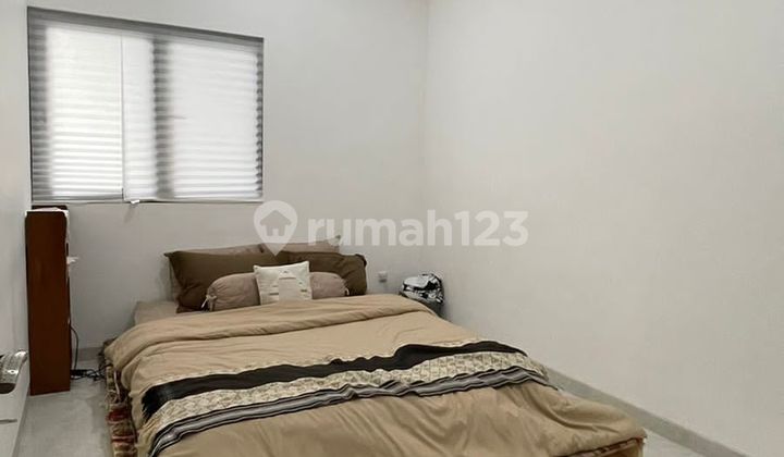 Dijual Rumah Dekat Kampus Binus Jakarta Barat With Rooftop 2