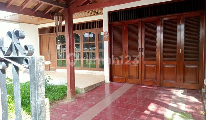 Dijual Rumah Nyaman & Asri di Delman Tanah Kusir, Jakarta Selatan 2