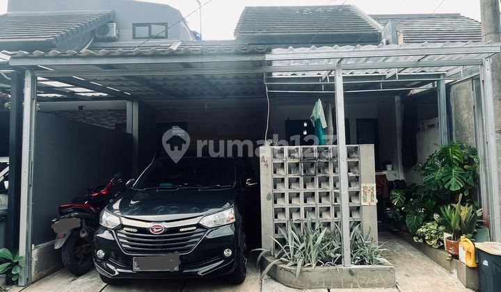 Rumah Estetik Mezzanine Bebas Banjir Dekat Tol