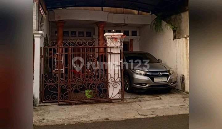 Rumah Siap Huni Dalam Komplek di Kedoya Selatan Jakarta Barat Rumah Siap Huni Dalam Komplek di Kedoya Selatan Jakarta Barat
