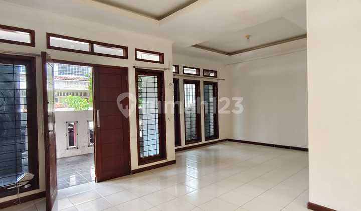For Rent House in Larangan Indah, Ciledug, Tangerang City 2