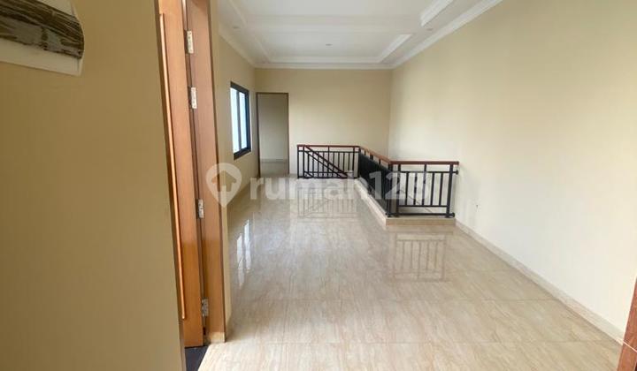Rumah Brand New Di Kemandoran Jakarta Selatan 2