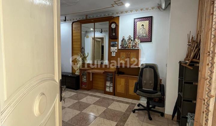 Dijual Rumah Taman Grisenda Pik 2,5lantai Semi Furnish 2