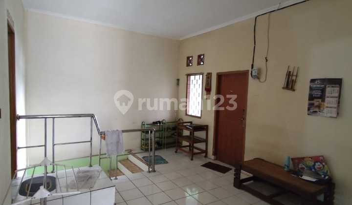 Kos-Kosan Jl.puskesmas (Ukuran Lt/Lb 204/300 M)