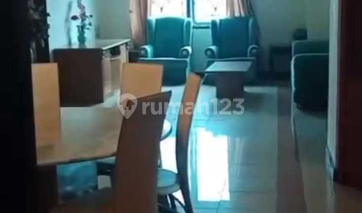 Riverside Apartment (4+2 Bedrooms)