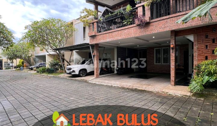 Dalam Townhouse Dalam Townhouse