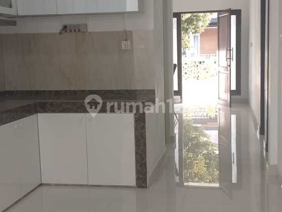 Dijual Rumah Minimalis Cantik Sudah Direnovasi. 2