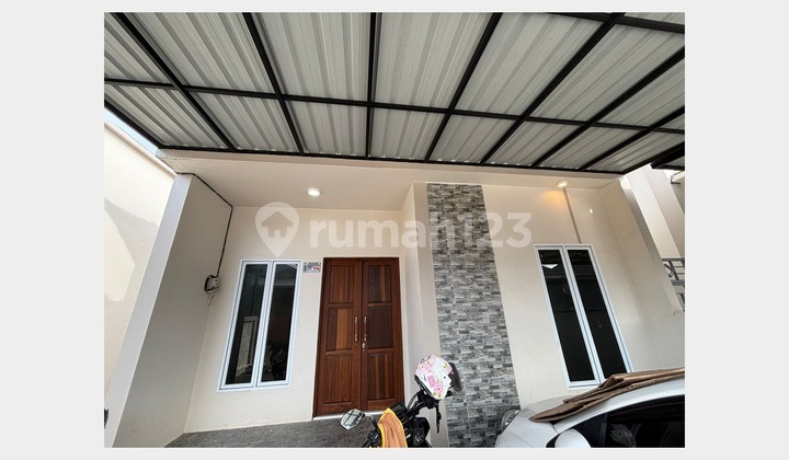 Rumah Ideal untuk Keluarga di The Queen Park Singkawang