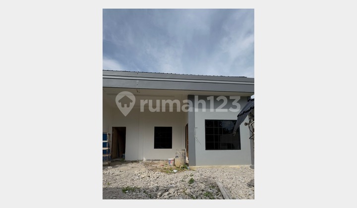 Rumah Baru Progres 80%++ Strategis di Singkawang Tengah Rumah Baru Progres 80%++ Strategis di Singkawang Tengah