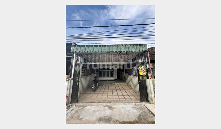 Semi-Detached 4 Bedroom House Near City Center in Alianyang