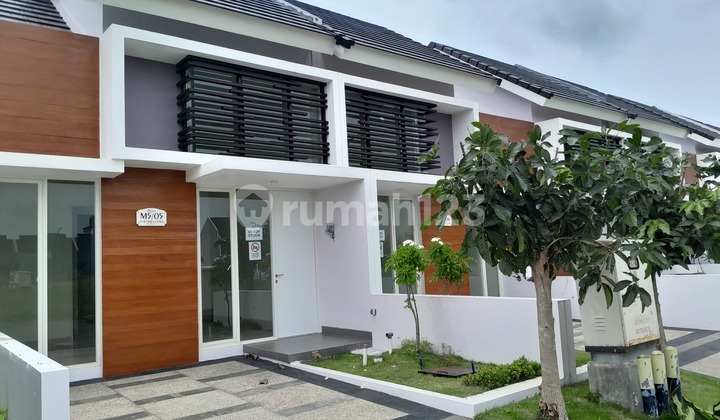 Rumah 1 Lantai , Design Istimewa , Free Semua Biaya* 2