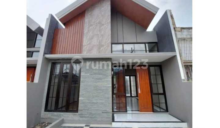 Rumah Ready , Dekat Gwalk Citraraya Surabaya