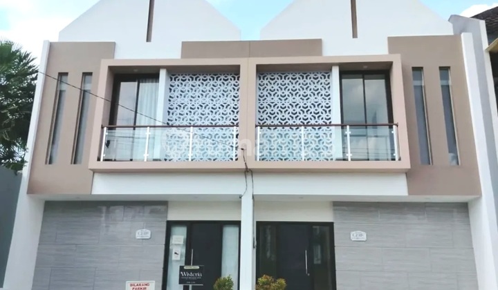 Rumah 2 Lantai , 4 Kamar Tidur Rumah 2 Lantai , 4 Kamar Tidur