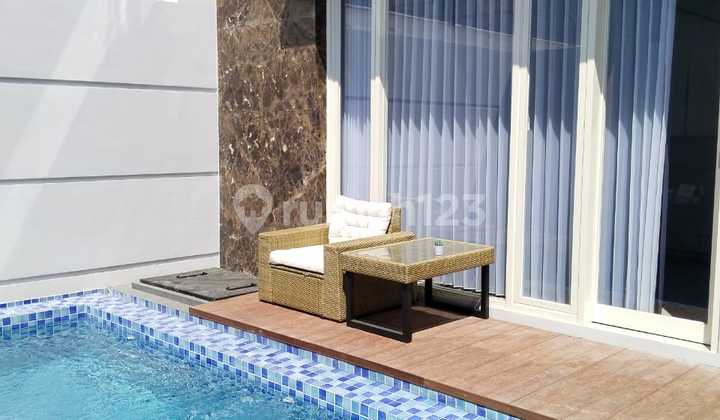 Rumah 2 Lantai , Lokasi Strategis , Pool Private 2