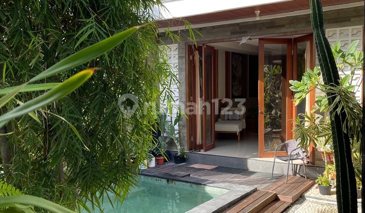 Dijual/disewakan Tahunan Atau Panjang, Villa Di Nusa Dua