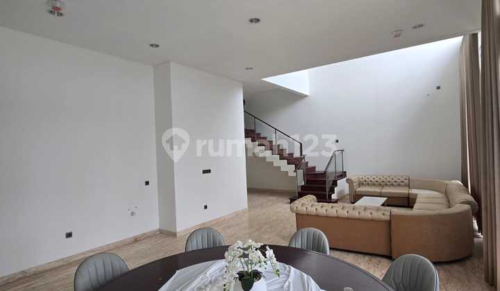 Disewakan!! Rumah Golf Island 10X30 View Golf dan Danau Terbagus Disewakan!! Rumah Golf Island 10X30 View Golf dan Danau Terbagus