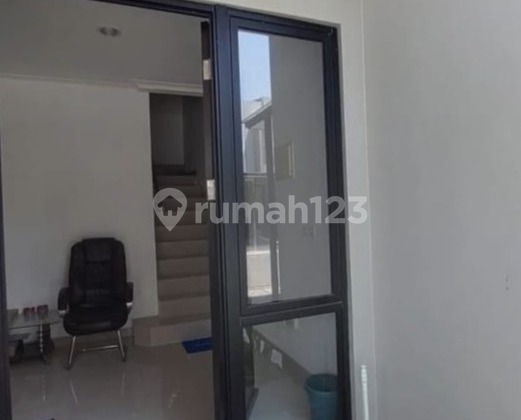 Bawa Badan Aja!! Disewakan Rumah Milenial PIK2 6x10 Semi Furnish Bawa Badan Aja!! Disewakan Rumah Milenial PIK2 6x10 Semi Furnish