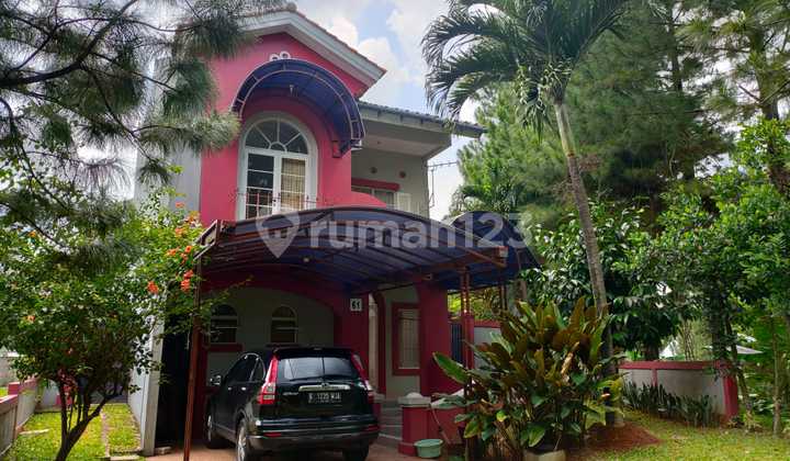 Rumah Siap Huni Lokasi Di Hook Dengan Ada Green Area Disamping 