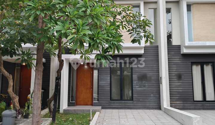 For Rent 2-Story House in Northwest Lake Citraland