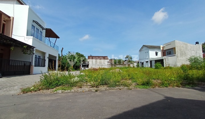 Cheap SHM Land in Sleman, 1 Minute to Jogja-Solo National Road Cheap SHM Land in Sleman, 1 Minute to Jogja-Solo National Road