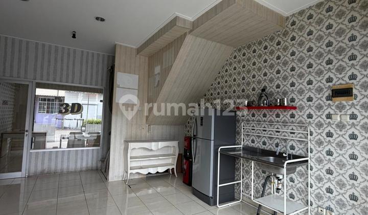 Dijual Ruko Murah Lokasi Pinggir Jalan Terawat Siap Pakai di Frankfurt, Gading Serpong